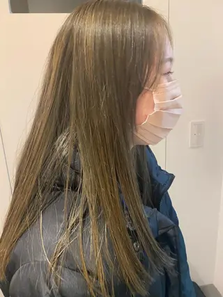 ミディアム カラー 砂原 ひよりのヘアスタイル