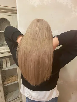 ロング 井上 日菜乃のヘアスタイル