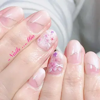 ネイル .Nails Mio 赤羽西ネイルサロンのネイルデザイン