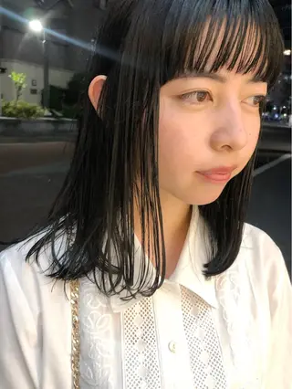 ミディアム カラー ブリーチ😼 ボブ✍️レイヤーのヘアスタイル