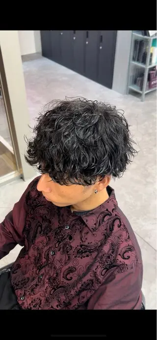 パーマ メンズ メンズ特化✨️ 韓国風パーマ🔥一八のヘアスタイル
