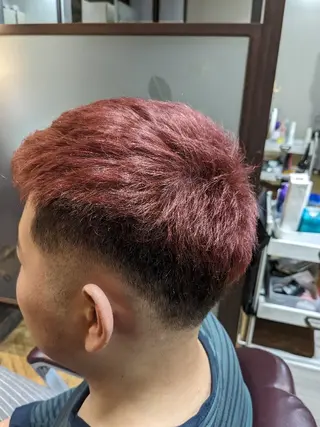 メンズ カラー 伊藤 亜輝のヘアスタイル