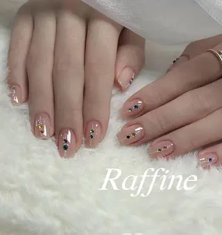 ネイル RAFFINE haru🦋🩵のネイルデザイン