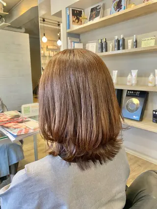 ミディアム カラー パーマ・レイヤー 髪質改善・TANIのヘアスタイル