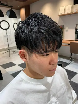 ショート 坪井 彰吾のヘアスタイル