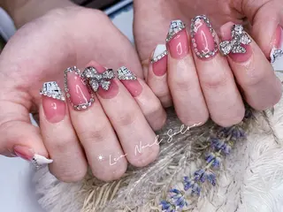 ショート カラー ネイル Le’a NailSalonのネイルデザイン