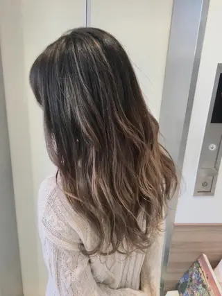 ロング カラー 店長 小池アキトのヘアスタイル
