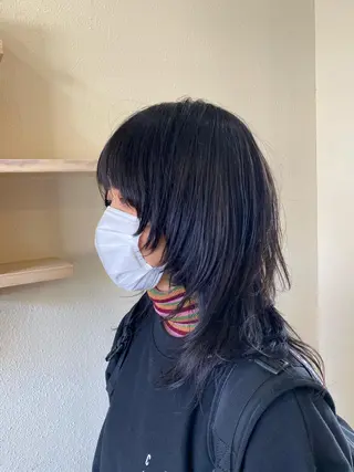 セミロング カラー 中川 茜里のヘアスタイル
