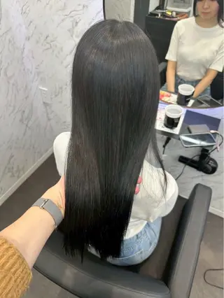 カラー ⋆✦ Leon カット¥1100のヘアスタイル