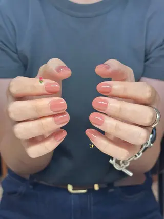 ネイル nails by tete🧸のネイルデザイン