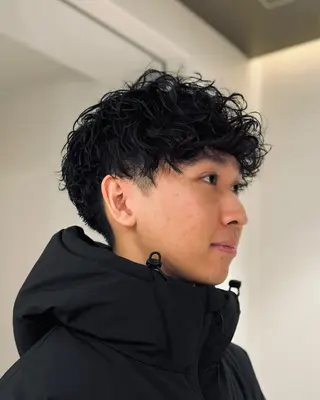 ショート パーマ メンズ メンズショート 丸山 航輝のヘアスタイル