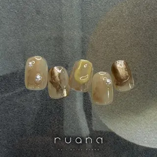 ネイル 阿武 美海のネイルデザイン