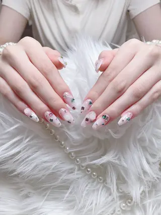 ネイル ENsalon Takareiのネイルデザイン