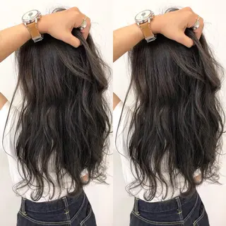 ロング カラー 三鷹で1番ショート ボブをカットする新谷のヘアスタイル