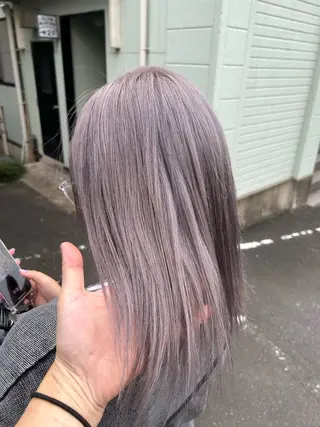 カラー ダブルスキルエクステ /羽エクステ白石宇由のヘアスタイル