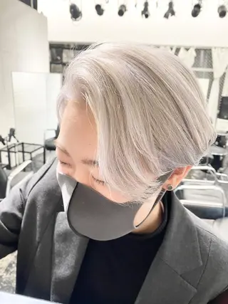カラー サイレント美容師 アイリィのヘアスタイル