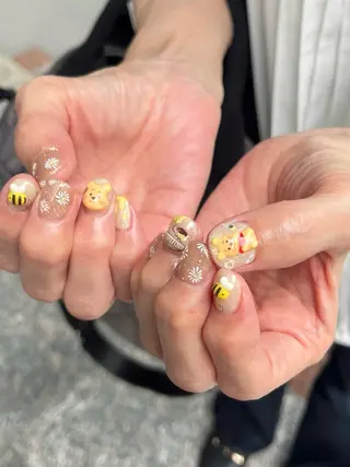 ネイル YOSHIDA 🌿のネイルデザイン