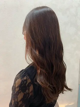 カラー 井上 花音のヘアスタイル