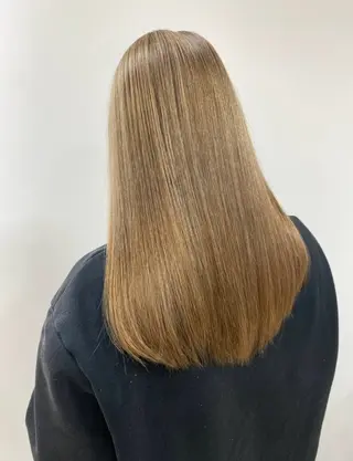 ロング カラー 艶髪 黄金比みくのヘアスタイル