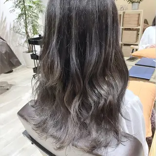 ロング カラー ハイライト／艶カラー 大河シンジのヘアスタイル