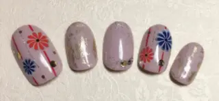 ネイル ゲン レイカのネイルデザイン