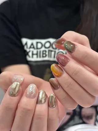 ネイル mimi やとみのネイルデザイン