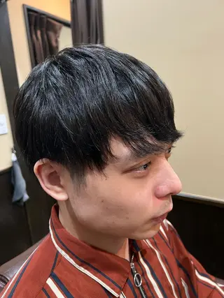 ショート メンズ 猪井 明のヘアスタイル