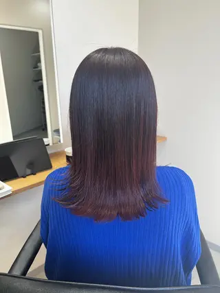 セミロング omaフクダ 縮毛矯正/艶髪カラーのヘアスタイル