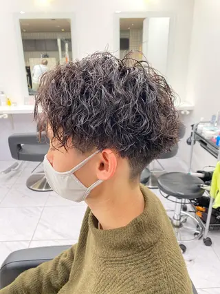 ミディアム パーマ メンズ メンズ特化 水口湧太のヘアスタイル