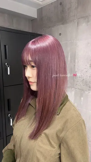 セミロング カラー ハイトーン/ゆるふわ 🧚𖥔ׁTOMO♡のヘアスタイル