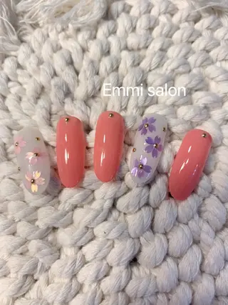 ネイル Emmi salonのネイルデザイン