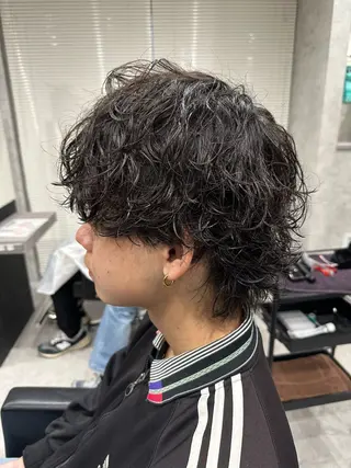 ショート パーマ メンズ ユウ🪄 パーマ指名No1のヘアスタイル