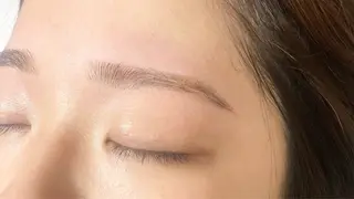 アイブロウ M y lash 緑井店　宮本のマツエク・マツパデザイン