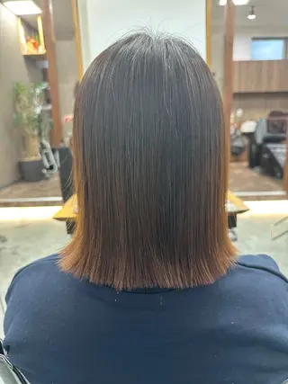 ミディアム 鈴木 菜々映のヘアスタイル