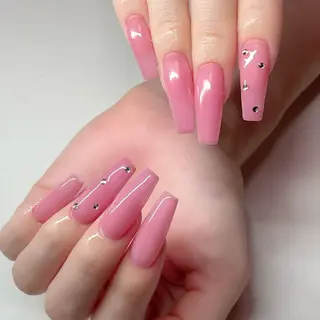 ロング ネイル 下妻ネイルサロン/ 持ちの良いネイルのネイルデザイン