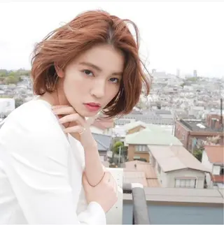 パーマ 川﨑 蓮二 透明感カラーのヘアスタイル