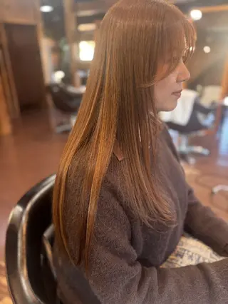 ロング 飯田 仁美のヘアスタイル