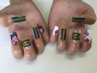 ネイル 💎🐰 saki. m 🐰💎のネイルデザイン