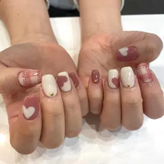 ネイル Lauum ラウームのネイルデザイン