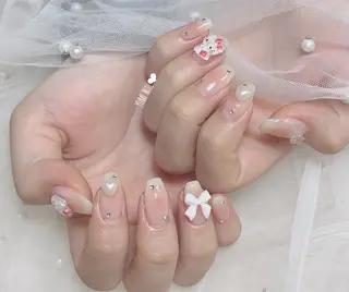 ネイル 𝐲𝐮𝐦𝐢🎀 長さ出しデザイン専門のネイルデザイン