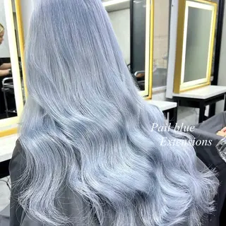 ロング カラー シールエクステ特化 ハイトーン、NANAのヘアスタイル