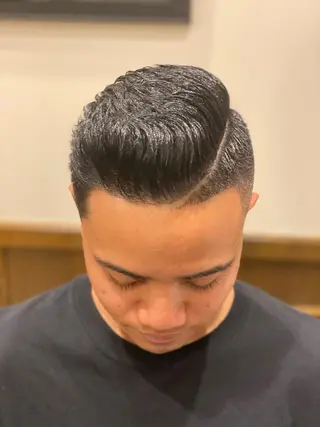 ショート 近藤 真のヘアスタイル