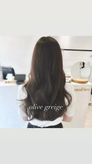 ロング 艶カラー/韓国風ヘア 🩵shioneのヘアスタイル