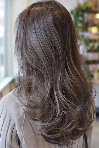 セミロング 【艶髪】【髪質改善】 SHUHEIのヘアスタイル