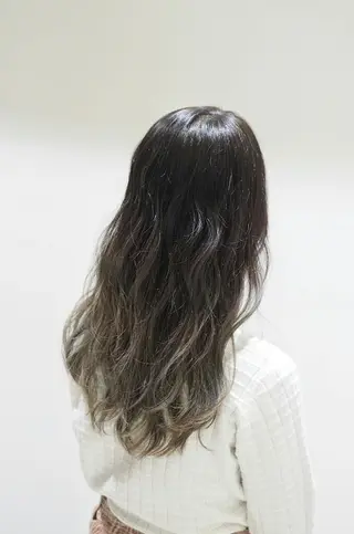 ロング カラー 辻 竜也　のヘアスタイル