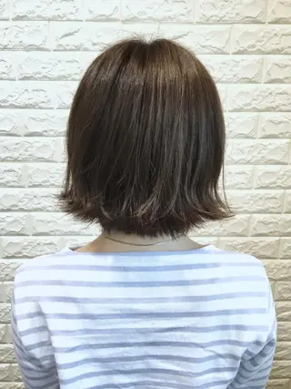 ショート カラー ヘアアレンジ 🌿‬ ܸAir 透明感🌱西村知佳のヘアスタイル