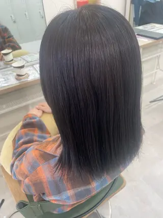 ミディアム カラー NaVIユウジ 透明感カラーのヘアスタイル