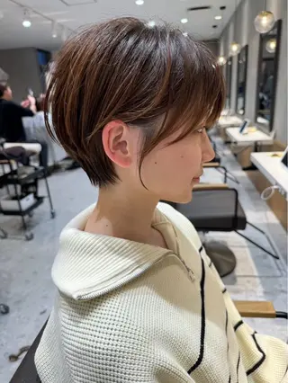 ミディアム 🌟透明感カラー× 小顔カット いっせいのヘアスタイル