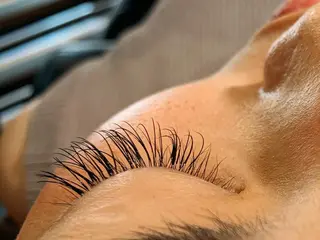 マツエク・マツパ ♣︎Rikitake Yasu ✂︎のヘアスタイル