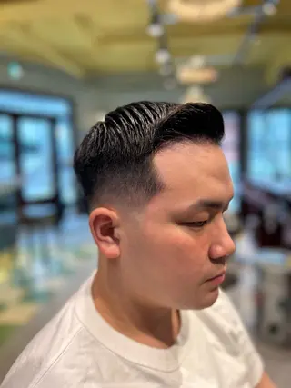 ショート 鈴木 航のヘアスタイル